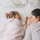 Muertes s�bitas en beb�s: pediatras advierten sobre los riesgos del colecho