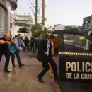 Escándalo en San Lorenzo: Moretti volvió a la sede y se fue en un patrullero por las protestas
