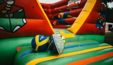 Inflables y juegos infantiles