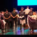 La Policía de Mendoza festejó sus 215 años con un emocionante espectáculo en el Independencia