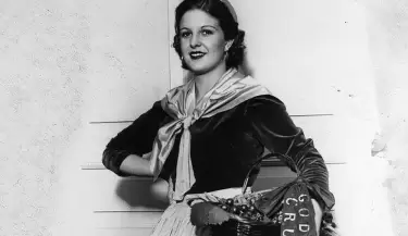 delia larrive