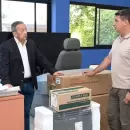 Entregaron equipamiento para fortalecer el nuevo laboratorio de simuladores del IES 9-018 Malarg�e