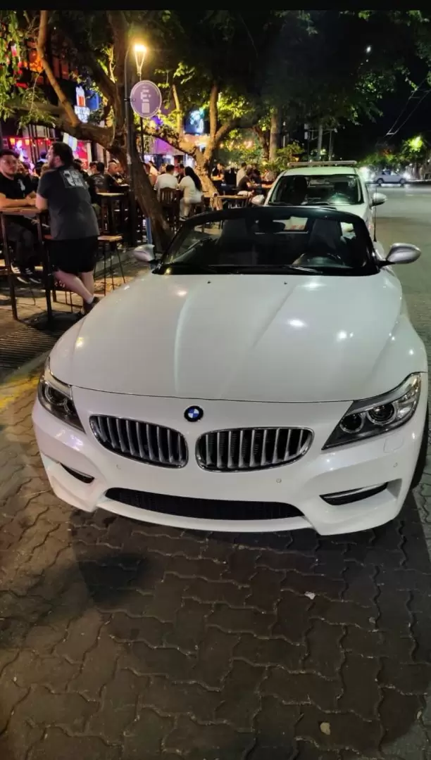 el auto de Antolín