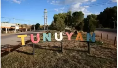 tunuy�n