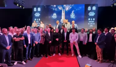 premios alumni