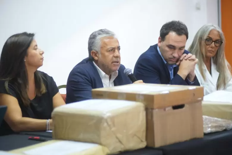 licitación para la ampliación del hospital Notti