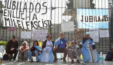 jubilados encadenados
