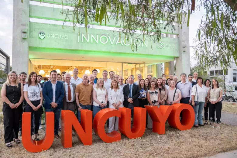 Uncuyo presentaci�n