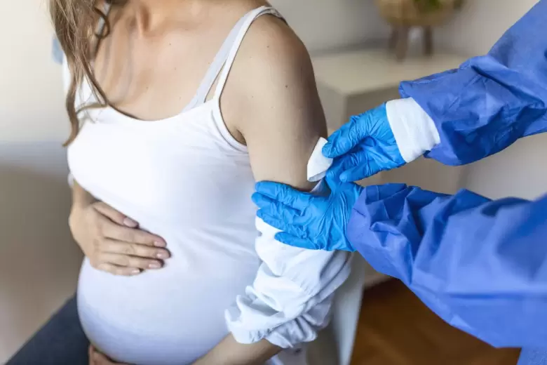 Vacunaci�n embarazadas VSR