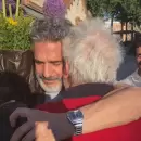 Pedro Almodóvar lanzó el tráiler de “Amarga Navidad”, su regreso al castellano con Leonardo Sbaraglia