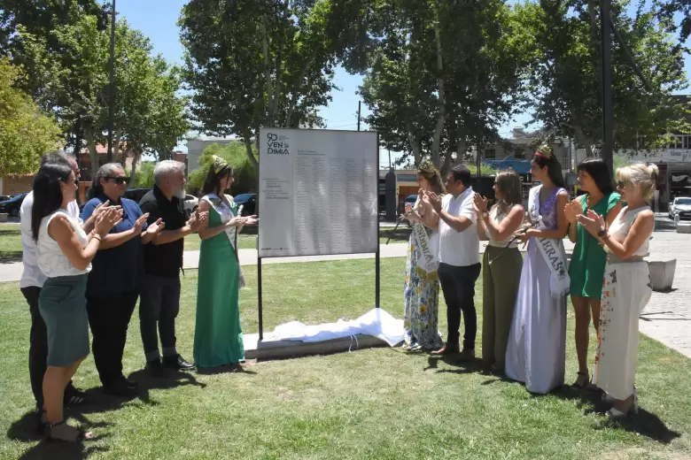 homenaje a reinas y virreinas de Las Heras