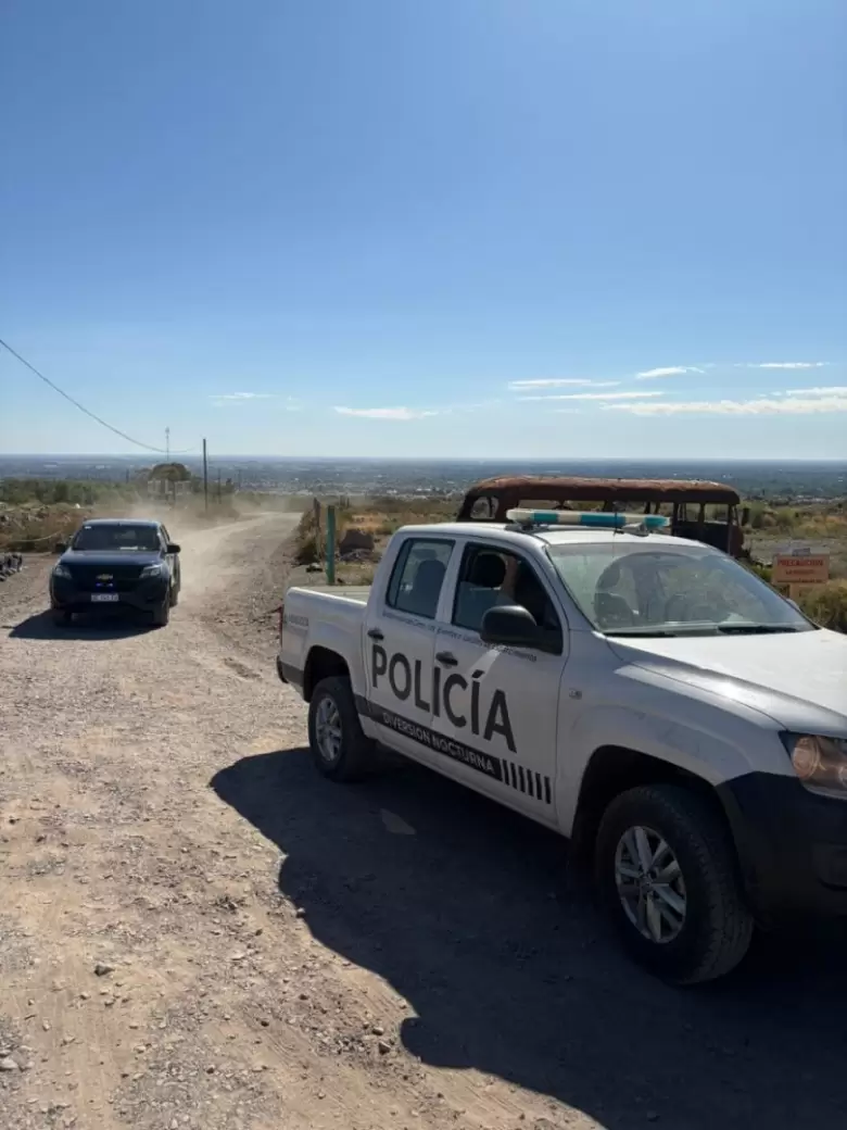 policía