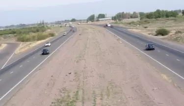colectoras Acceso Este