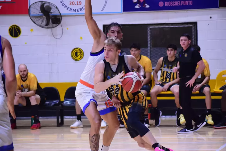 RIVADAVIA BÁSQUET