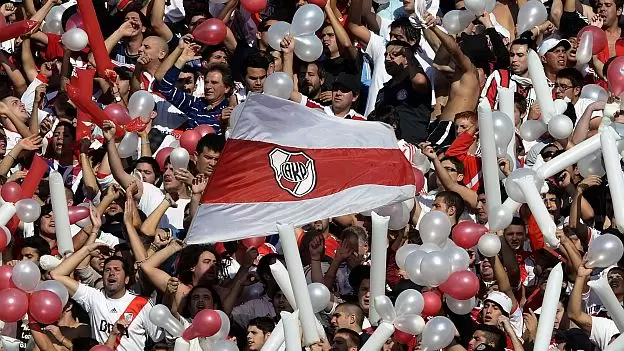 tribunaS