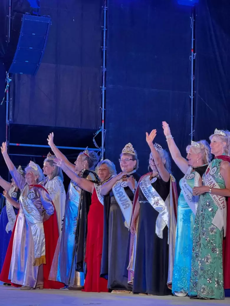 Elecci�n de la reina provincial de las personas mayores