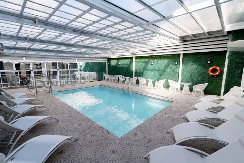 HOTELES