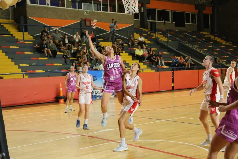 SAN JOSE FEMENINO - INSTITUTO