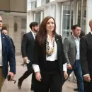 Victoria Villarruel llegó al Desayuno de la Coviar y le marcó fuertemente la cancha a Luis Petri