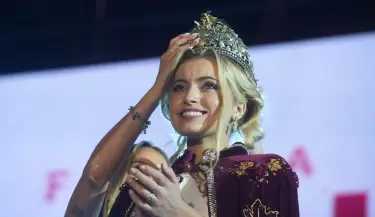 Azul - Reina de la Vendimia 2026
