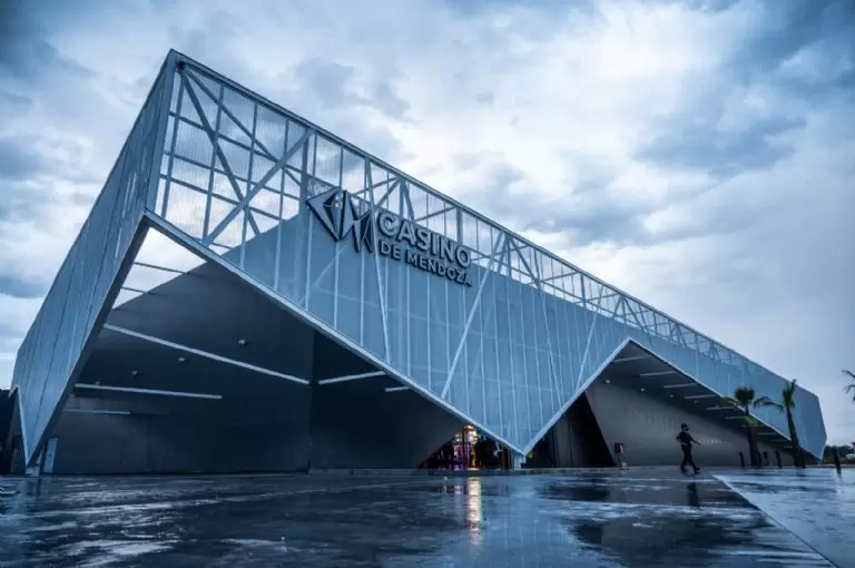 inauguraci�n casino