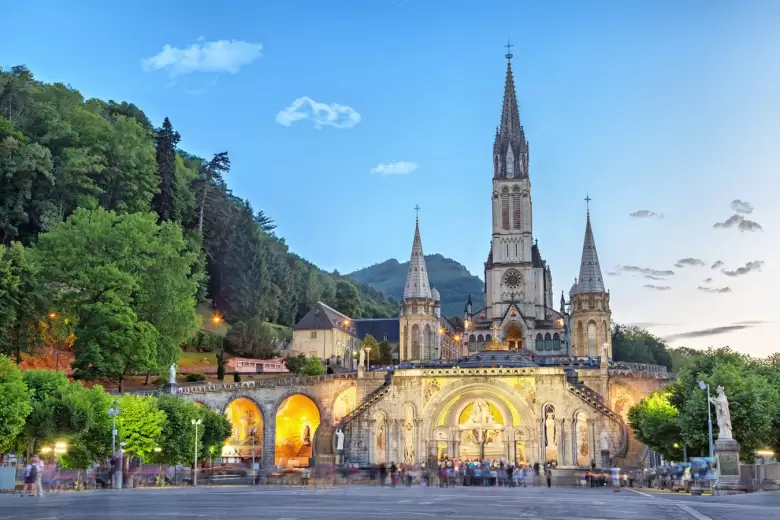 Lourdes en francia