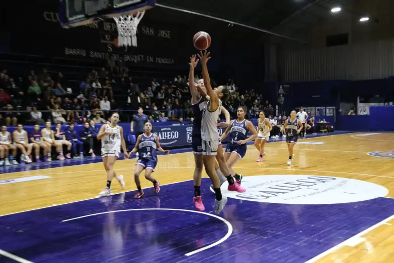 SAN JOS� FEMENINO - NAUTICO