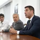Cornejo movi� fichas en el tablero y asegur� el respaldo libertario en la Legislatura mendocina