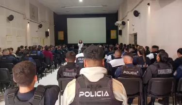 formaci�n policia
