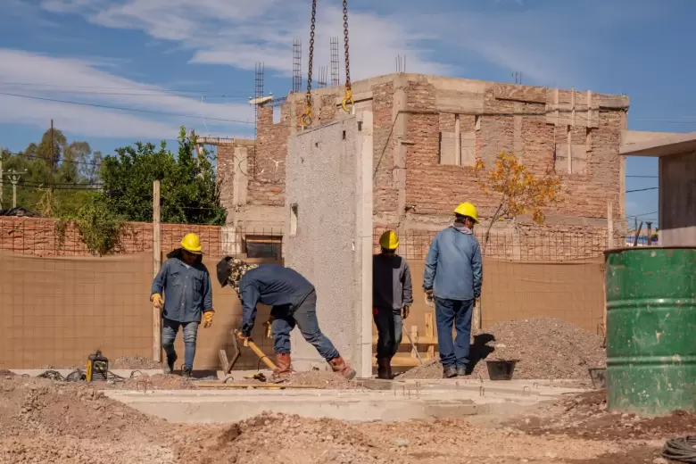 Obras en La Favorita