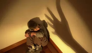 maltrato infantil