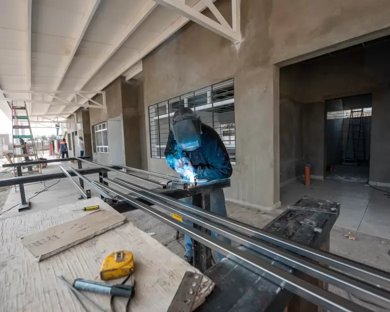 OBRA ESCUELA TOLOSA RIVADAVIA