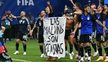 Festejos tras el triunfo ante Inglaterra