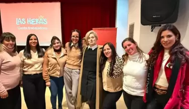 MUJERES DE COBRE